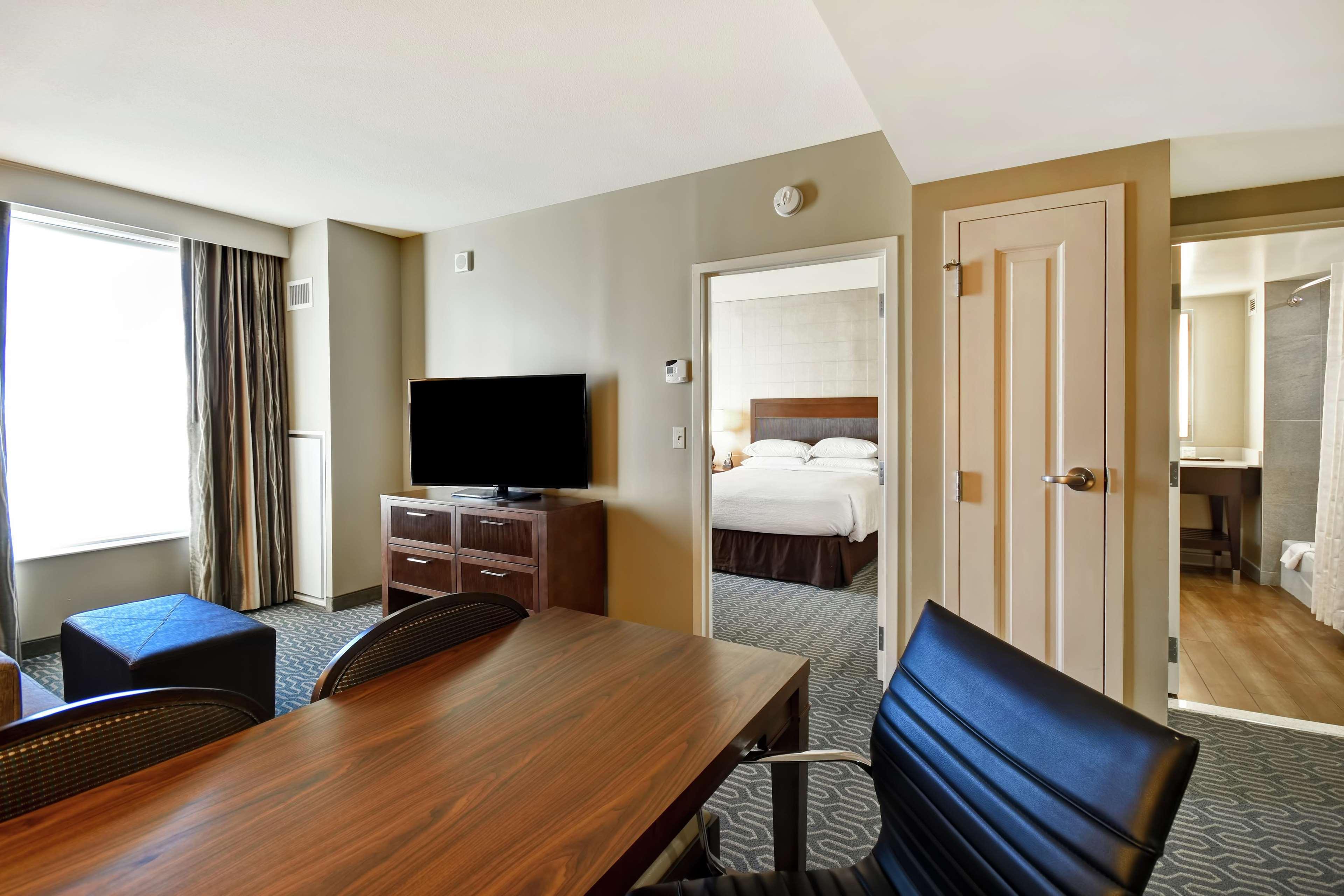 Embassy Suites ספרינגפילד מראה חיצוני תמונה